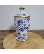 Sábado 30 de agosto-Taller monográfico: bombonera decorada al estilo chinoiserie con la técnica de decoupage con servilletas..