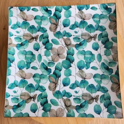 Taller decoupage con servilletas sobre vidrio en Madrid- bajoplatos redondo de 30cm. Piezas grandes